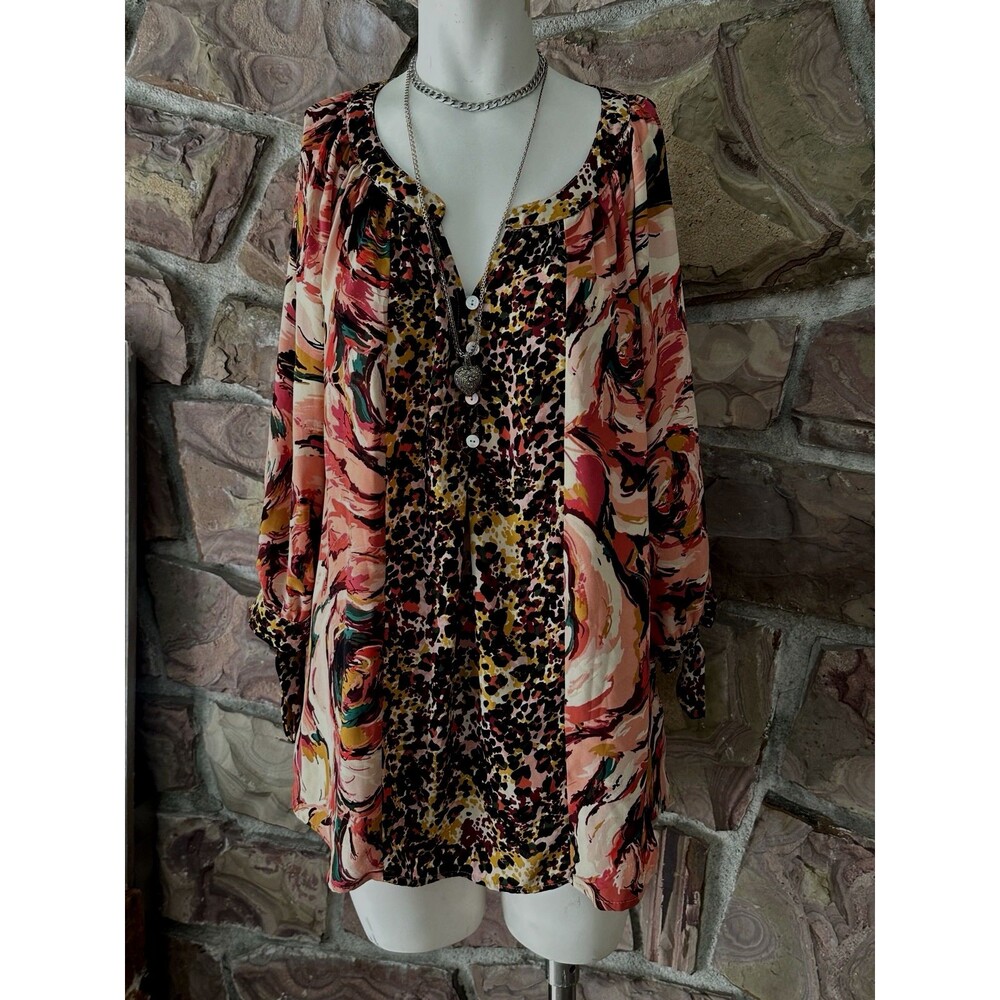 Fig & Flower Blouse 1X Floral Print Sheer Button Up Long Sleeve Built in Cami